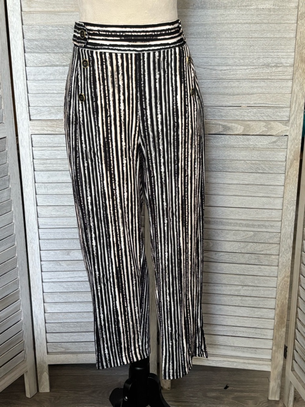 Wide-leg Palazzo Style Ankle Pants Women’s SZ LG, Black&White Brushstroke Strips